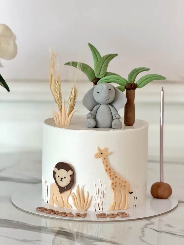 Safari Hayvanlı Bebek Pastası